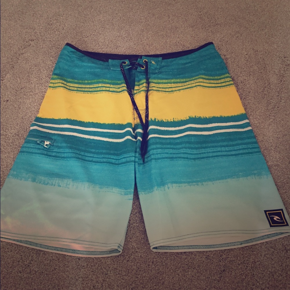 Board shorts